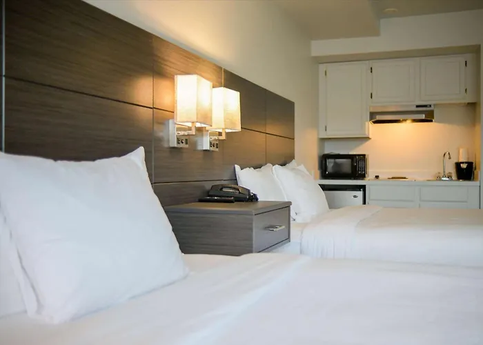Baymont Inn & Suites By Wyndham